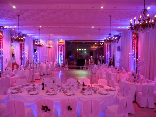 mariage au salons hoche