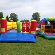 location chateau gonflable kermesse