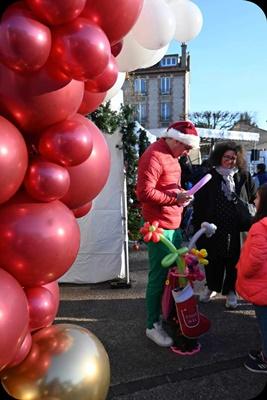 Sculpteur su ballons noel